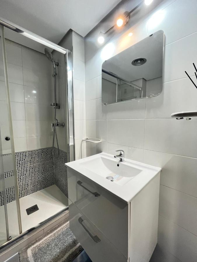 Exclusivo Maria De Molina Temporal Apartment Madrid Bagian luar foto