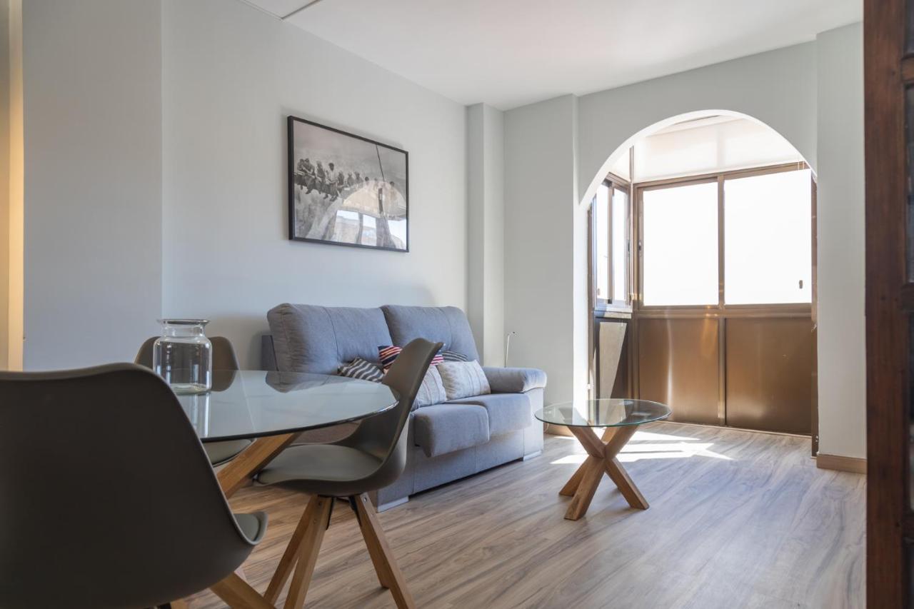 Exclusivo Maria De Molina Temporal Apartment Madrid Bagian luar foto